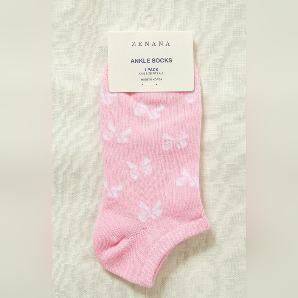 #941 ZENANA Breast Cancer Awareness 🎀 Ribbon Printed Socks (Pink w/ White)
